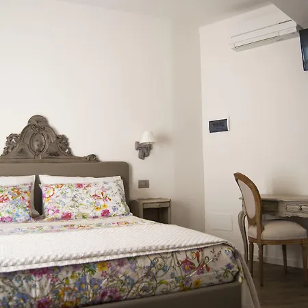 Al San Lorenzo ゲストハウス