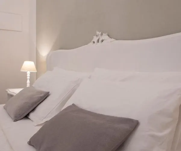 Guest house Al San Lorenzo 4*